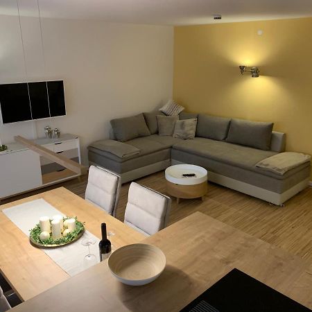 Moderne Ferienwohnung Nahe Swr Und Golfplatz Baden-Baden Eksteriør bilde
