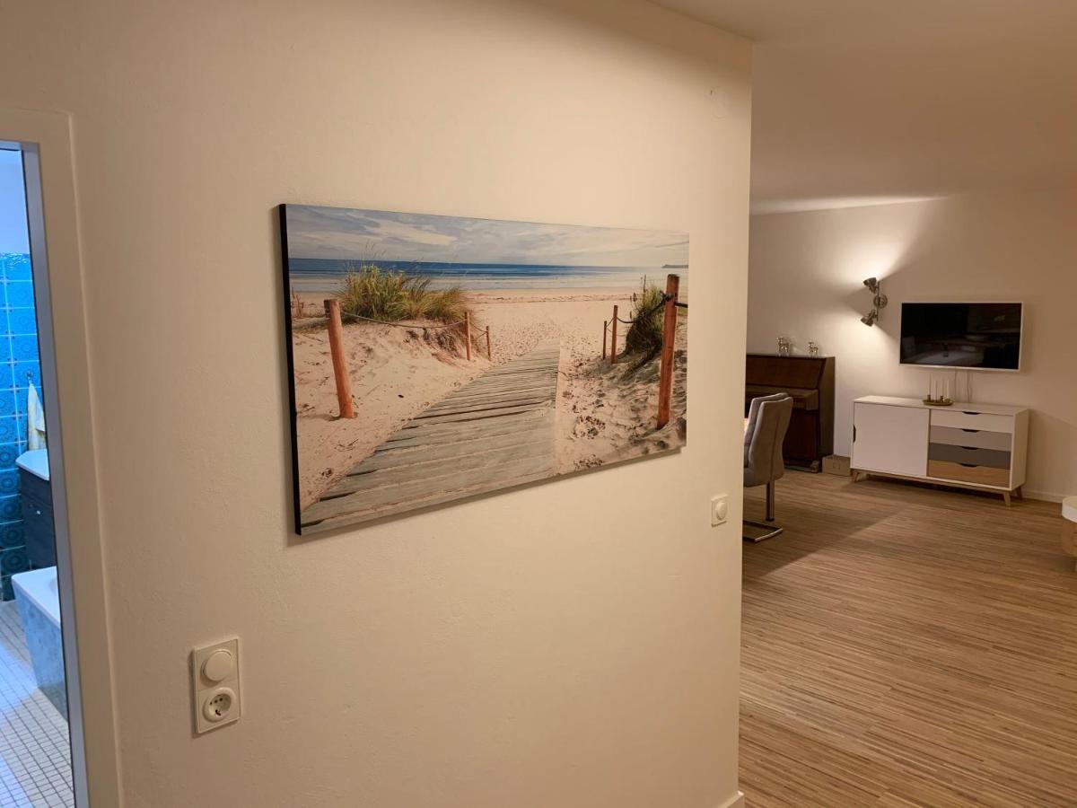 Moderne Ferienwohnung Nahe Swr Und Golfplatz Baden-Baden Eksteriør bilde